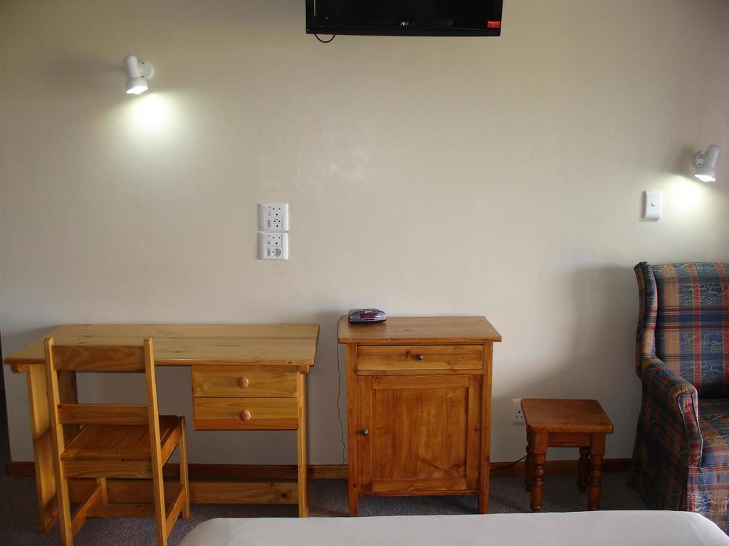 On The Bay Guesthouse Kruisfontein Δωμάτιο φωτογραφία