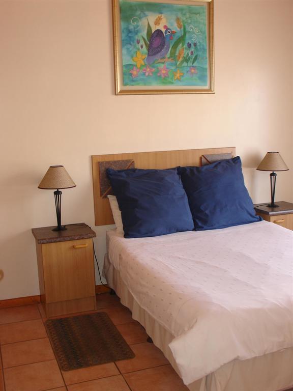 On The Bay Guesthouse Kruisfontein Δωμάτιο φωτογραφία