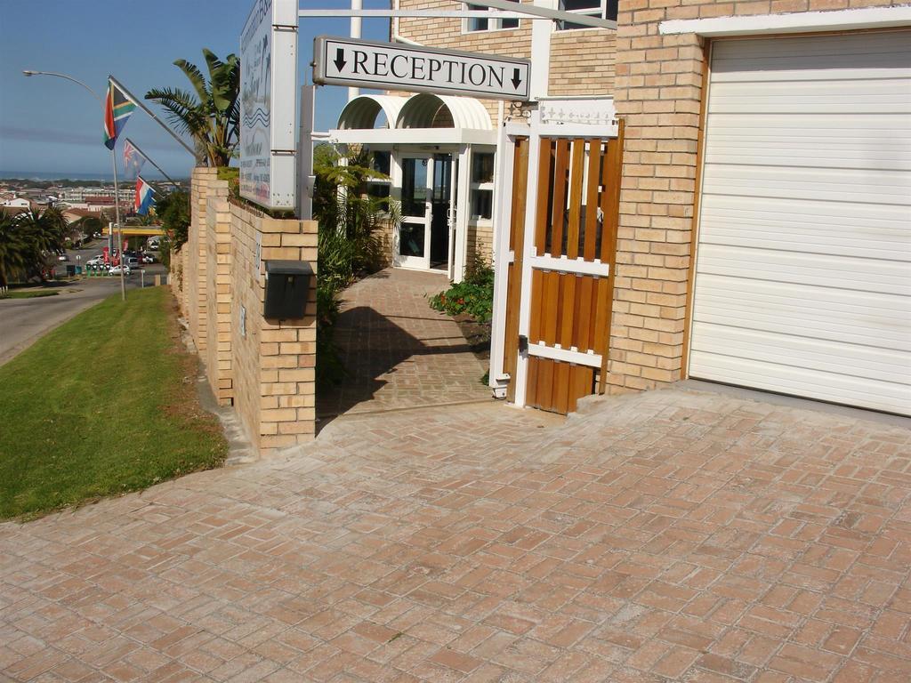 On The Bay Guesthouse Kruisfontein Εξωτερικό φωτογραφία