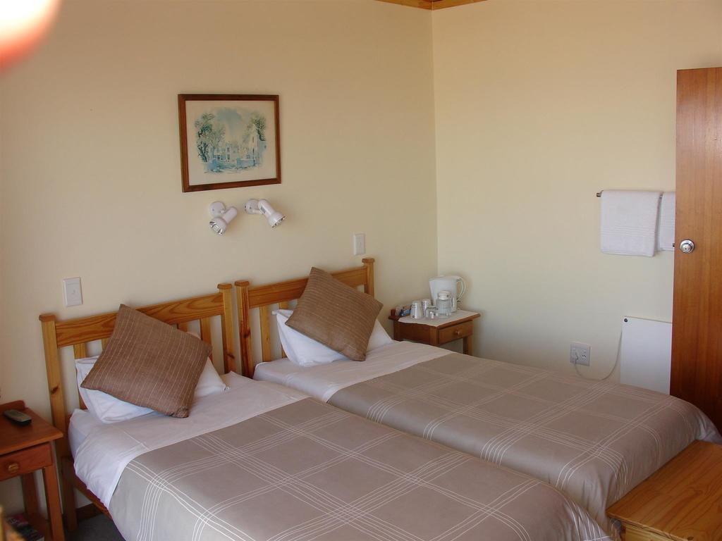 On The Bay Guesthouse Kruisfontein Δωμάτιο φωτογραφία