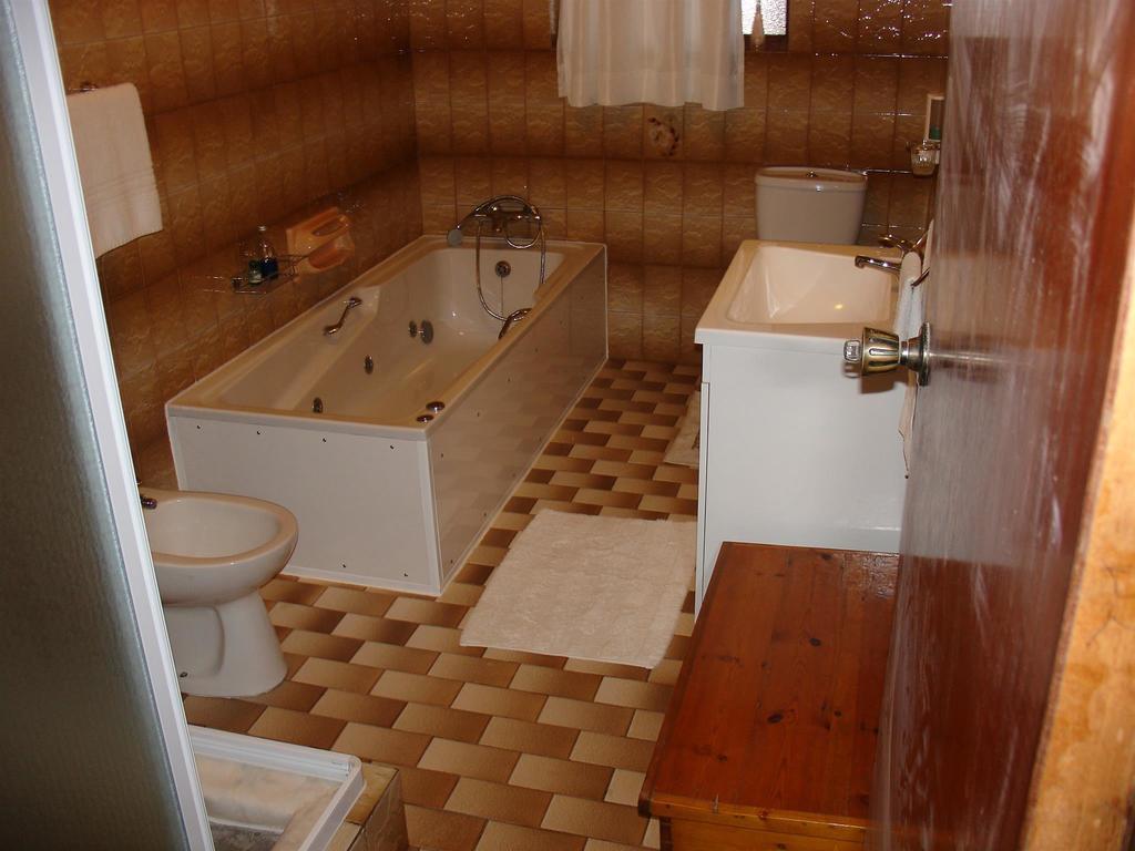 On The Bay Guesthouse Kruisfontein Δωμάτιο φωτογραφία